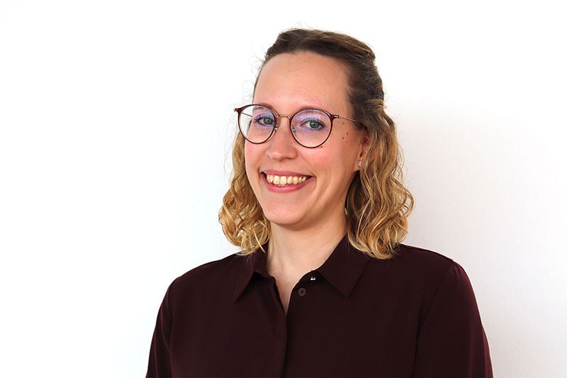 Yvonne-Braun_800x533 Ihre Ansprechpartnerin für den Zertifikatskurs