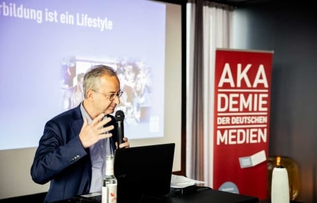 Akademie-der-Deutschen-Medien-Impressions-Vortrag Akademie der Deutschen Medien Impressionen Rede